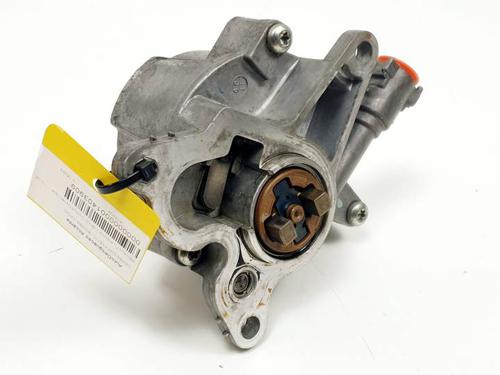 Used Vacuum pump RENAULT LAGUNA II (BG0/1_) 2.0 dCi (BG1T) (150 hp) 24929408