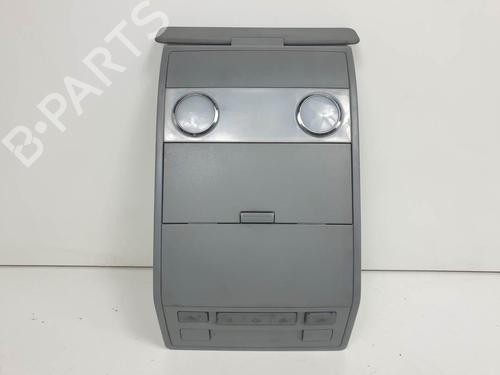 Plafonier Plafonier VW TOUAREG (7LA, 7L6, 7L7) 2.5 R5 TDI (174 hp) 9145365 9145365