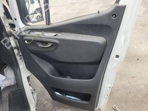 Interior roof light MERCEDES-BENZ SPRINTER 3,5-t Van (B907, B910) 311 CDI (910.631, 910.633) | BP31636188I8 