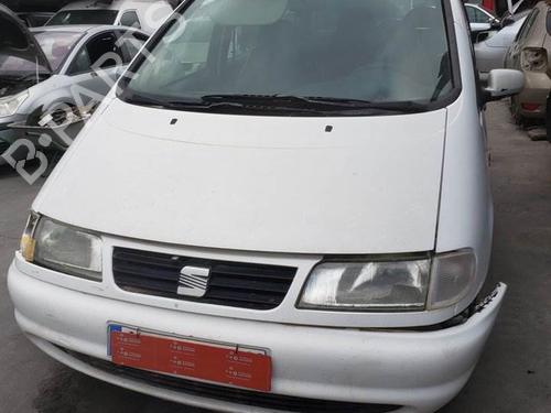 Left front indicator SEAT ALHAMBRA (7V8, 7V9) 2.0 i | BP11867210C32 