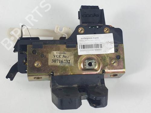 Used Tailgate lock Tailgate lock VOLVO XC70 I Cross Country (295) D5 AWD (185 hp) 11931137 11931137
