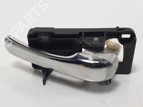 Used Rear right interior door handle Rear right interior door handle ALFA ROMEO 147 (937_) 1.9 JTD (937.AXD1A, 937.BXD1A, 937.AXV1A, 937.BXB1A,... (115 hp) 13328625 13328625