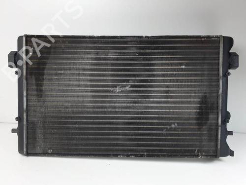 Used Water radiator SEAT LEON (1M1) 1.9 TDI (110 hp) 28487635