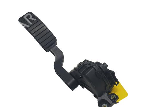 Used Pedal Pedal 38231515 38231515