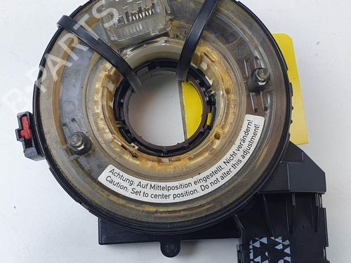 squib-airbag-vw-golf-v-1k1-2003-2004-2005-2006-2007-2008-2009-2010-27582892 main image