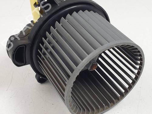 Used Heater blower motor Heater blower motor HYUNDAI i10 II (BA, IA) 1.0 (67 hp) 29696742 29696742
