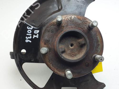Used Left front steering knuckle NISSAN VANETTE CARGO Bus (HC 23) 2.3 D (75 hp) 24327682
