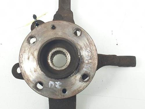 Used Left front steering knuckle Left front steering knuckle DACIA SANDERO II 1.5 dCi (84 hp) 16888993 16888993