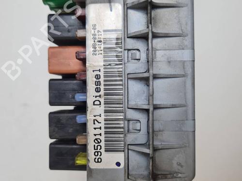 Fuse box IVECO DAILY IV Van 35C15 V, 35C15 V/P | BP35749738E1  - Image 5