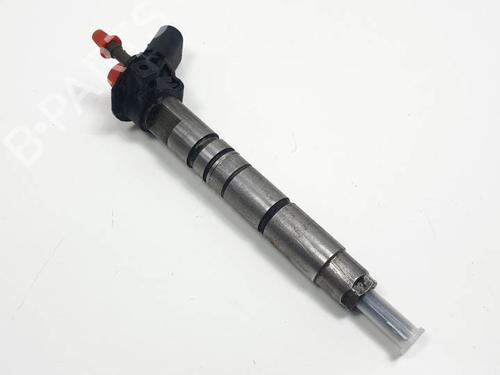 Used Injector MERCEDES-BENZ M-CLASS (W166) ML 350 BlueTEC 4-matic (166.024, 166.023) (258 hp) 24929405