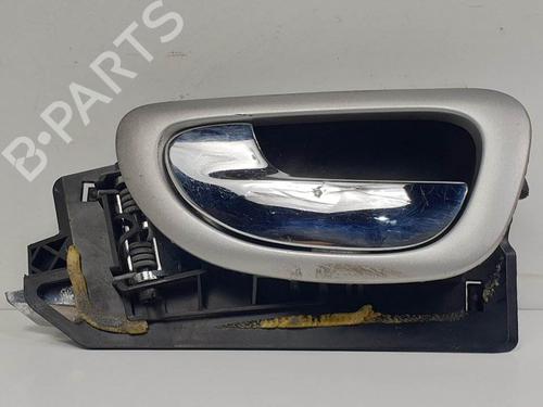 Used Front left interior door handle Front left interior door handle PEUGEOT 307 Break (3E) 1.6 HDi 110 (109 hp) 13321311 13321311