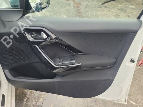 Display monitor PEUGEOT 208 I (CA_, CC_) 1.2 PureTech 82 | BP29474307C48 