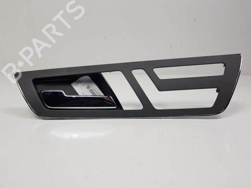 Venstre fortil invendig håndtag MERCEDES-BENZ S-CLASS (W221, V221) S 320 CDI (221.022, 221.122) (235 hp) 12549159
