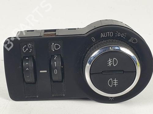 Used Headlight switch Headlight switch OPEL INSIGNIA A (G09) 1.8 (68) (140 hp) 15820301 15820301