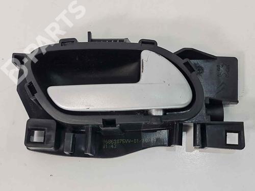 Used Front right interior door handle Front right interior door handle PEUGEOT PARTNER Box Body/MPV 1.6 HDi (75 hp) 7001839 7001839