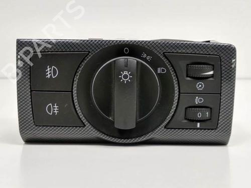 Used Headlight switch OPEL ANTARA A (L07) 2.2 CDTi 4x4 (163 hp) 7512155