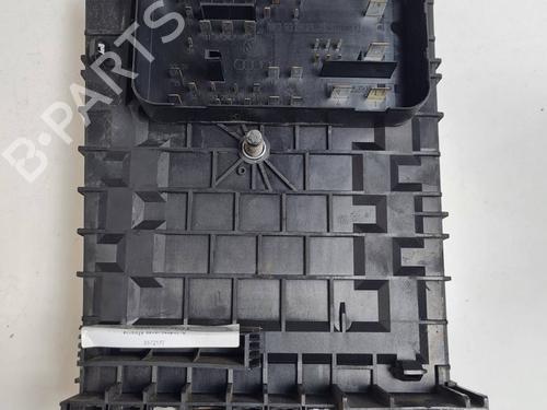 Fuse box SEAT LEON (1P1) 2.0 TDI | BP37087517E1 - Image 3