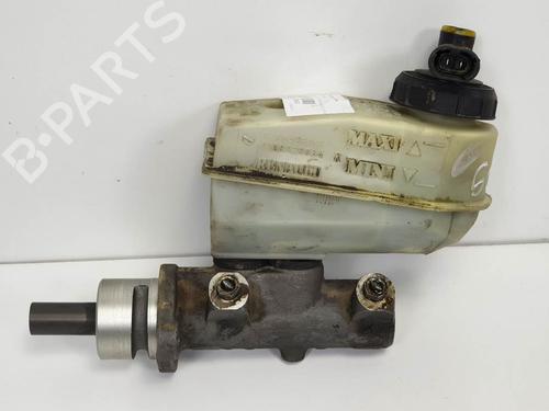 Used Brake master cylinder Brake master cylinder RENAULT MEGANE I Grandtour (KA0/1_) 1.9 dCi (KA05, KA1F) (102 hp) 6854831 6854831