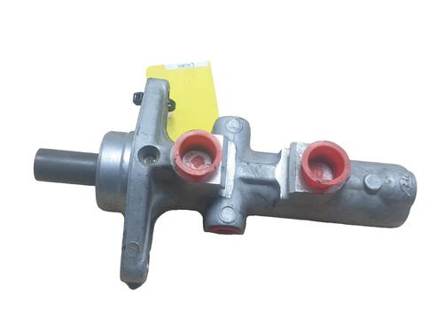 Used Brake master cylinder Brake master cylinder 37257693 37257693