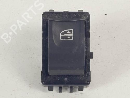 Used Right front window switch Right front window switch RENAULT MEGANE III Grandtour (KZ0/1) 1.6 16V (KZ0H) (101 hp) 17330333 17330333