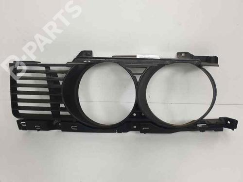 Grill BMW 5 Touring (E34) 525 i (192 hp) 6892689