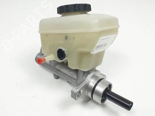 Used Brake master cylinder Brake master cylinder LEXUS LS (_F3_) 430 (UCF30) (282 hp) 19320768 19320768