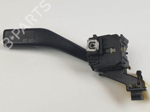 Used Steering column stalk SEAT LEON (1P1) 1.6 (102 hp) 24846622