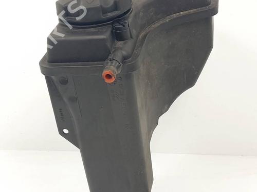 expansion-tank-bmw-1-e87-2003-2004-2005-2006-2007-2008-2009-2010-2011-2012-2013-31058974 main image