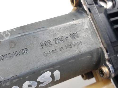 Right rear window motor CHRYSLER 300C Touring (LX, LE) 3.0 CRD | BP26879708E22 