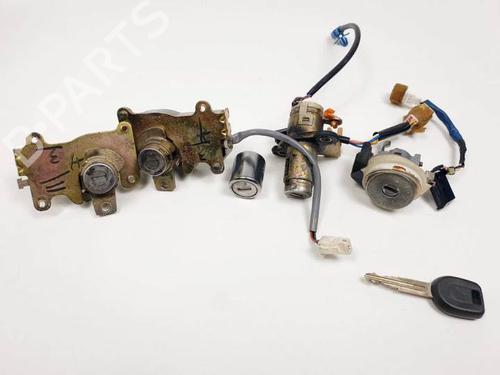 Elektronisk modul MITSUBISHI PAJERO III (V7_W, V6_W) 3.2 Di-D (V68W) (160 hp) 25403861