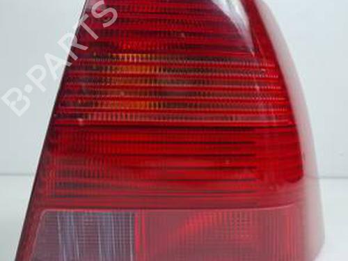 Højre baglygte VW BORA I (1J2) 1.9 TDI (130 hp) 31152936
