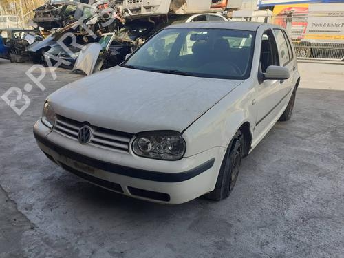 Brugte VW GOLF IV (1J1)  1.4 16V  4640450