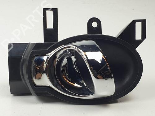 Used Front right interior door handle Front right interior door handle NISSAN JUKE (F15) 1.2 DIG-T (115 hp) 27885135 27885135
