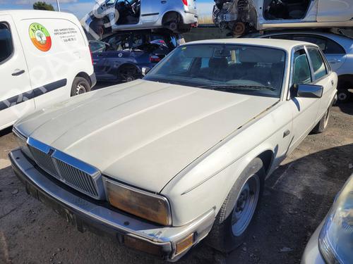 Brugte JAGUAR XJ (XJ40, XJ81)  6 3.6  4640045