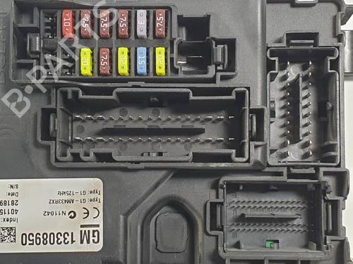 Fuse box OPEL CORSA D (S07) 1.3 CDTI (L08, L68) | BP6858687E1 
