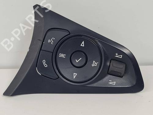 steering-wheel-controls-opel-corsa-f-p2jo-2019-40175934 main image