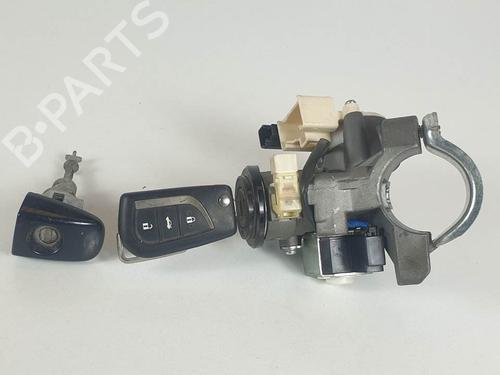 Used Electronic module Electronic module TOYOTA VERSO (_R2_) 1.8 (ZGR21_, ZGR21R) (147 hp) 13955540 13955540