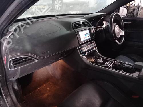 Left front window switch JAGUAR XE (X760) 2.0 D | BP10727588I27 - Image 12