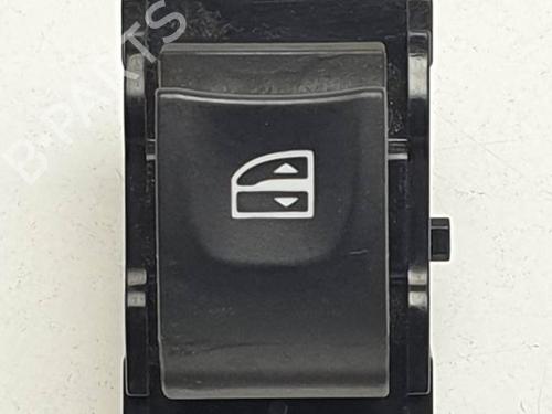 Used Right front window switch RENAULT LAGUNA III (BT0/1) 2.0 dCi (BT07, BT0J, BT14, BT1A, BT1S) (131 hp) 24934336