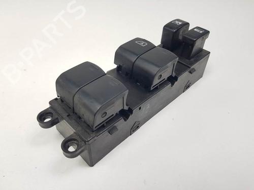 Used Left front window switch Left front window switch SUBARU FORESTER (SH_) 2.0 D AWD (SHH, SHD, SHN) (147 hp) 11865115 11865115