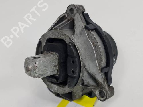 Used Engine mount Engine mount BMW 4 Coupe (F32, F82) 435 d xDrive (313 hp) 10238997 10238997