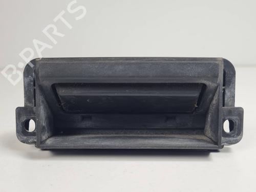 Used Tailgate handle Tailgate handle 37668558 37668558
