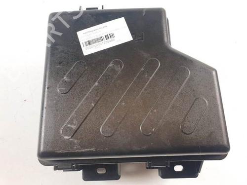 Used Fuse box HYUNDAI SANTA FÉ II (CM) 2.2 CRDi GLS (150 hp) 24989139