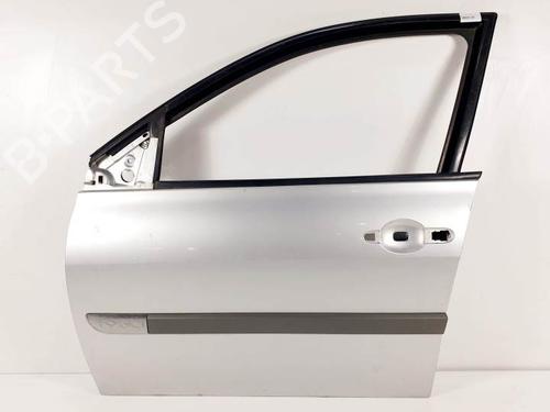 Used Left front door RENAULT MEGANE II Estate (KM0/1_) 1.9 dCi (131 hp) 25138246