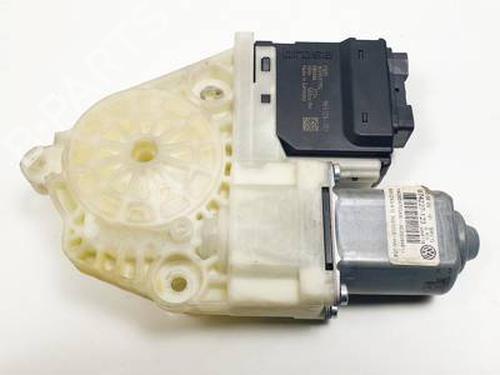 Rudehejsemotor bagstkærm venstre VW PASSAT B6 (3C2) 2.0 TDI 16V (140 hp) 30763488