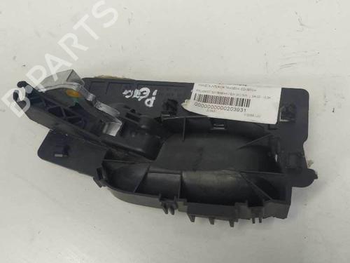 Venstre bagtil invendig håndtag Venstre bagtil invendig håndtag PEUGEOT 307 Break (3E) 2.0 HDI 110 (107 hp) 6853836 6853836