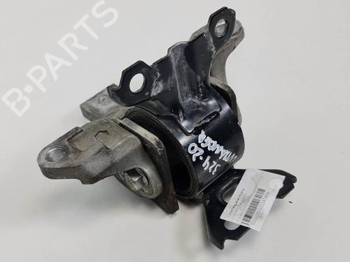 Used Engine mount Engine mount MITSUBISHI OUTLANDER II (CW_W) 2.2 DI-D 4WD (156 hp) 10238949 10238949