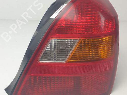 Used Right taillight HYUNDAI ELANTRA III Saloon (XD) 1.6 (107 hp) 21837368