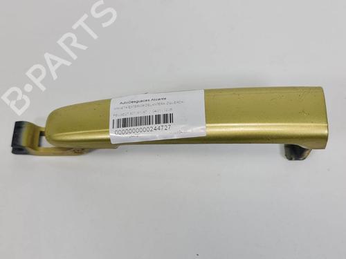 Used Front left exterior door handle Front left exterior door handle 6859956 6859956