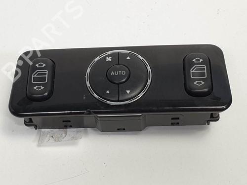 Used Climate control Climate control MERCEDES-BENZ M-CLASS (W163) ML 270 CDI (163.113) (163 hp) 6858077 6858077